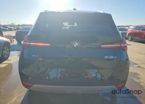 2026 BMW X3 30 xDrive z USA, uszkodzony, nr VIN 5UX53GP04T9265093